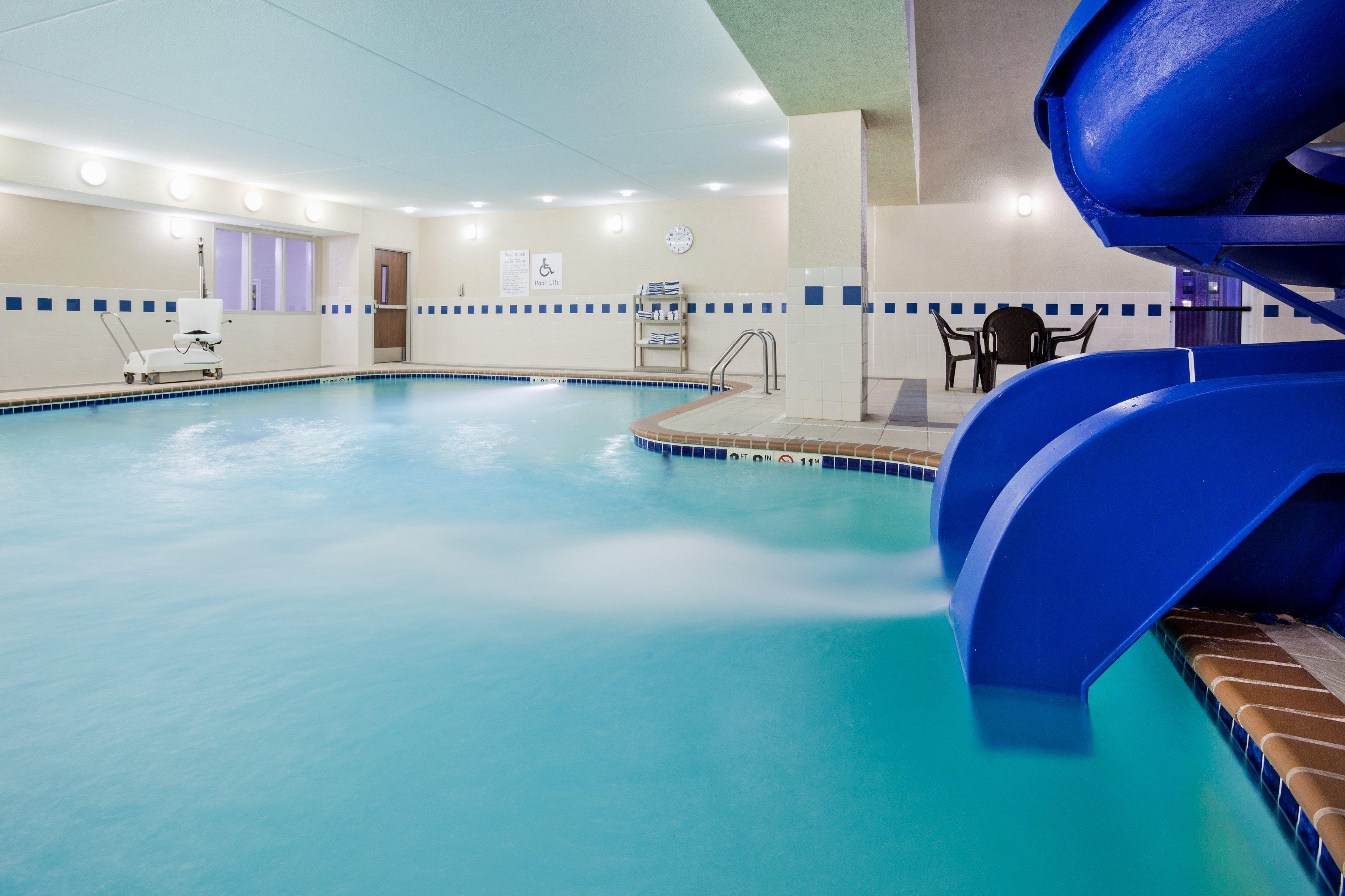 Holiday Inn Express & Suites - Dickinson By Ihg Dış mekan fotoğraf