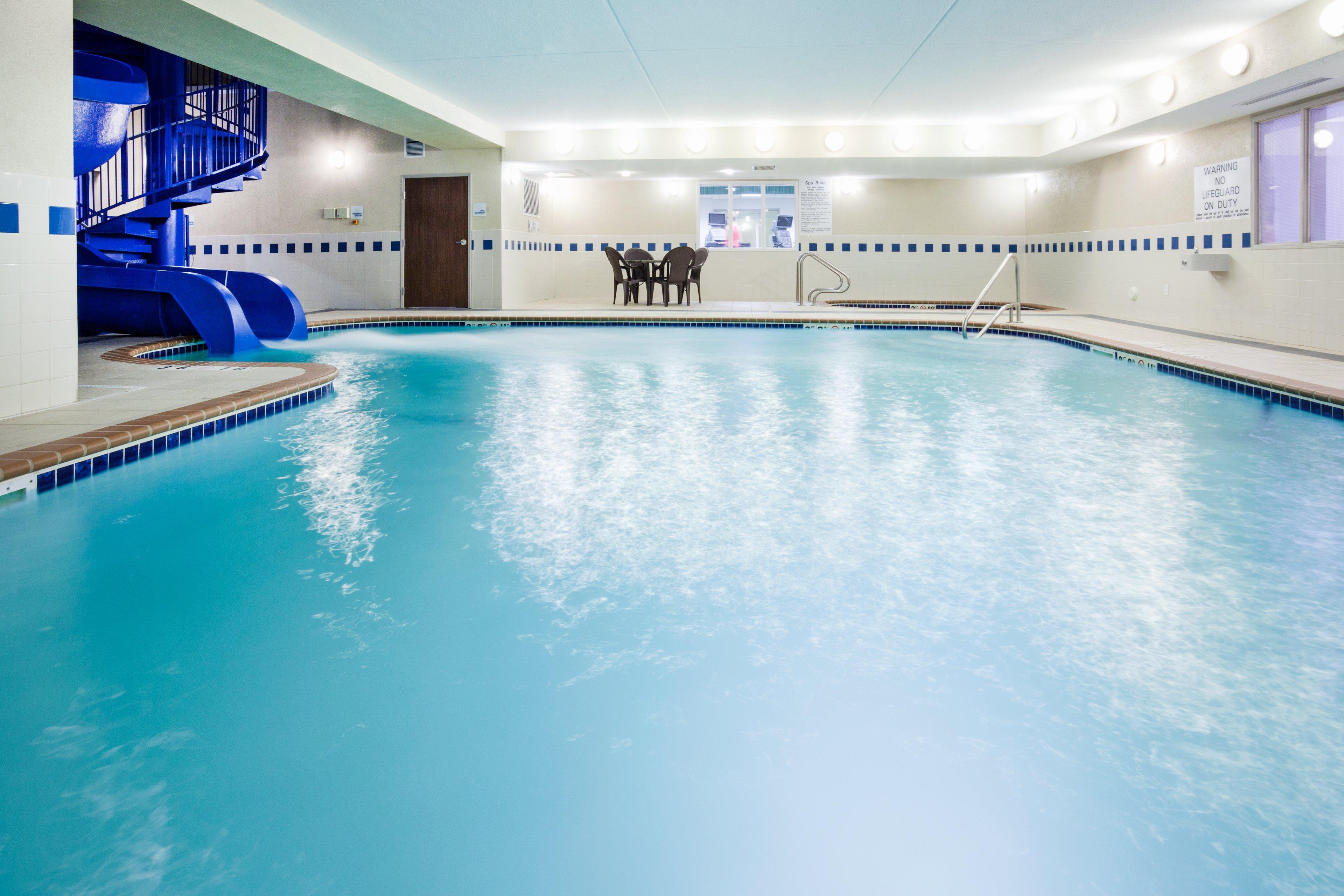 Holiday Inn Express & Suites - Dickinson By Ihg Dış mekan fotoğraf