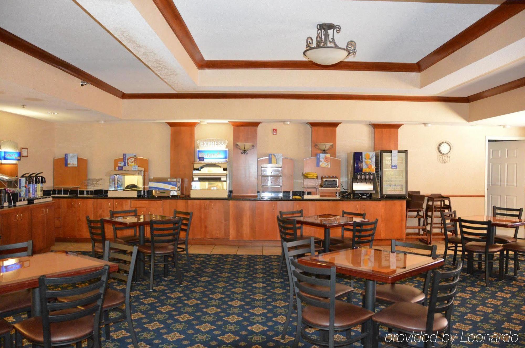 Holiday Inn Express & Suites - Dickinson By Ihg Dış mekan fotoğraf